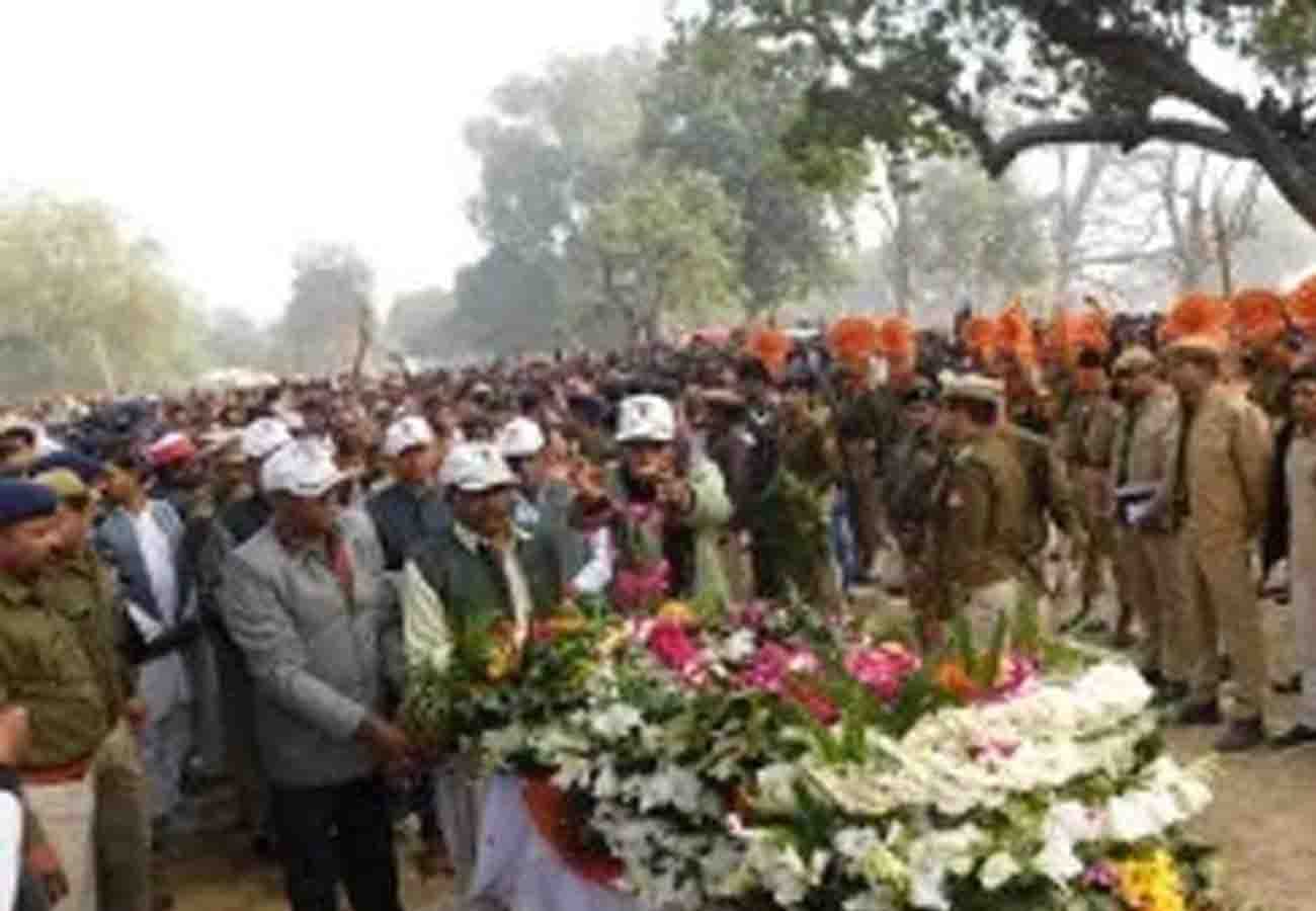 pulwama terror attack martyrs Funeral