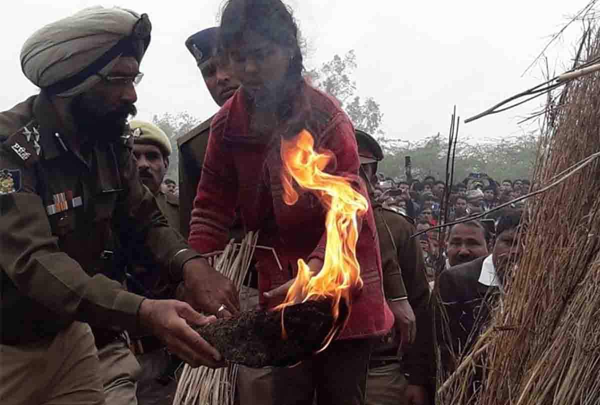 Daughter of martyr pradeep in pulwama terror attack says