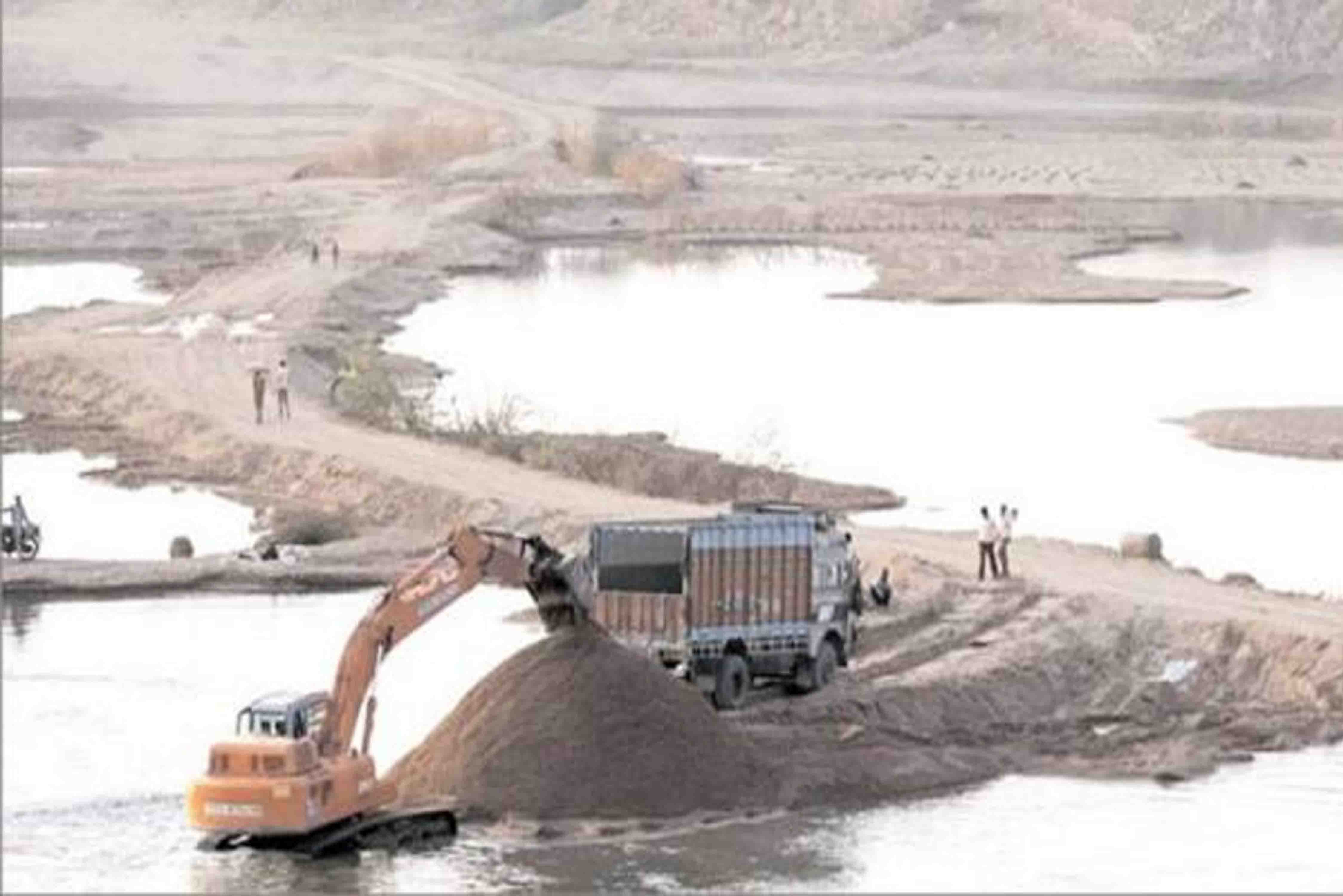 illegal sand mining in up