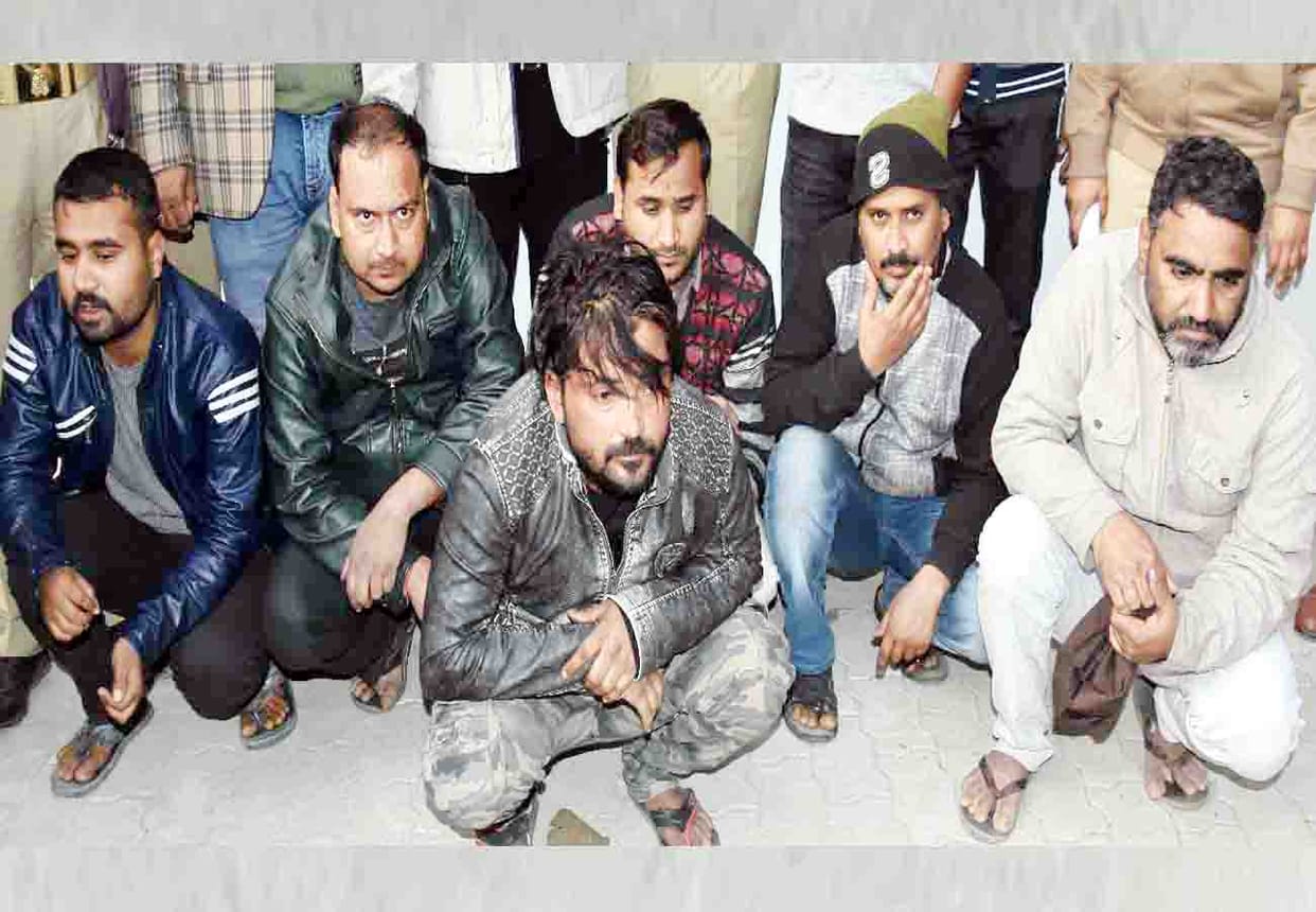 Kidney Racket caught in kanpur Connection to hospitals in Delhi-Noida