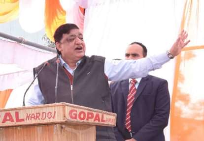 Naresh Agrawal targeted Akhilesh and Mayawati