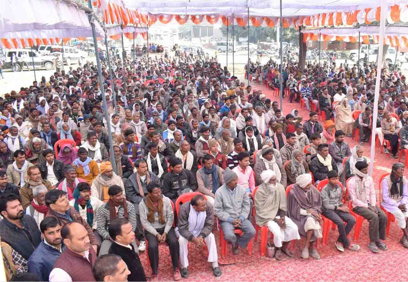 Naresh Agrawal targeted Akhilesh and Mayawati