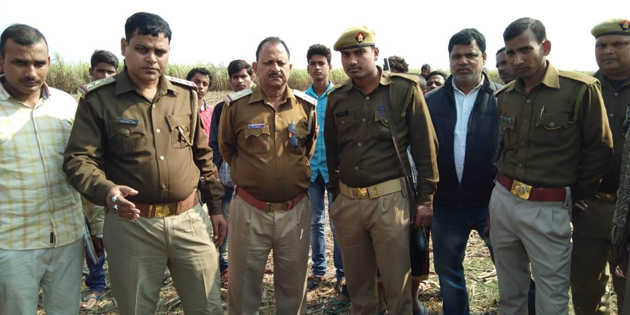 कपड़े से महिला का कंकाल होने का लगाया जा रहा अनुमान