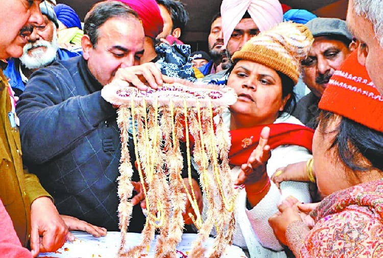 Pulwama Terror Attack, Shaheed Maninder Singh Funeral in Dinanagar