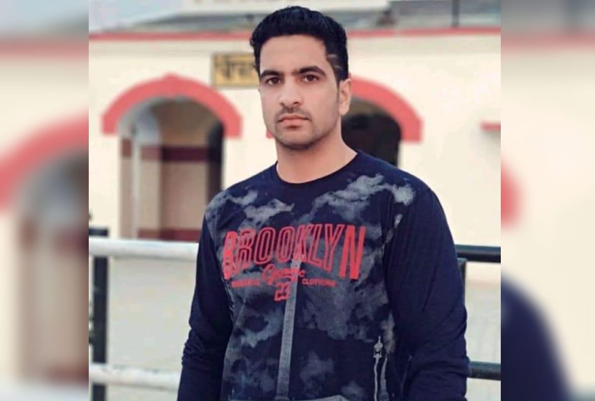 Pulwama attack: Rafi Farooq becomes Jihadi supporter from Lover Boy on Facebook moradabad