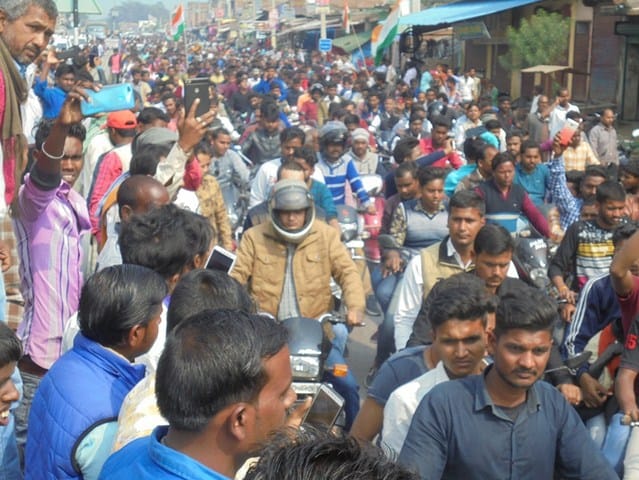 Pakistan Murdesh and Shaheed Pankaj Tripathi echo the slogans of the immortal