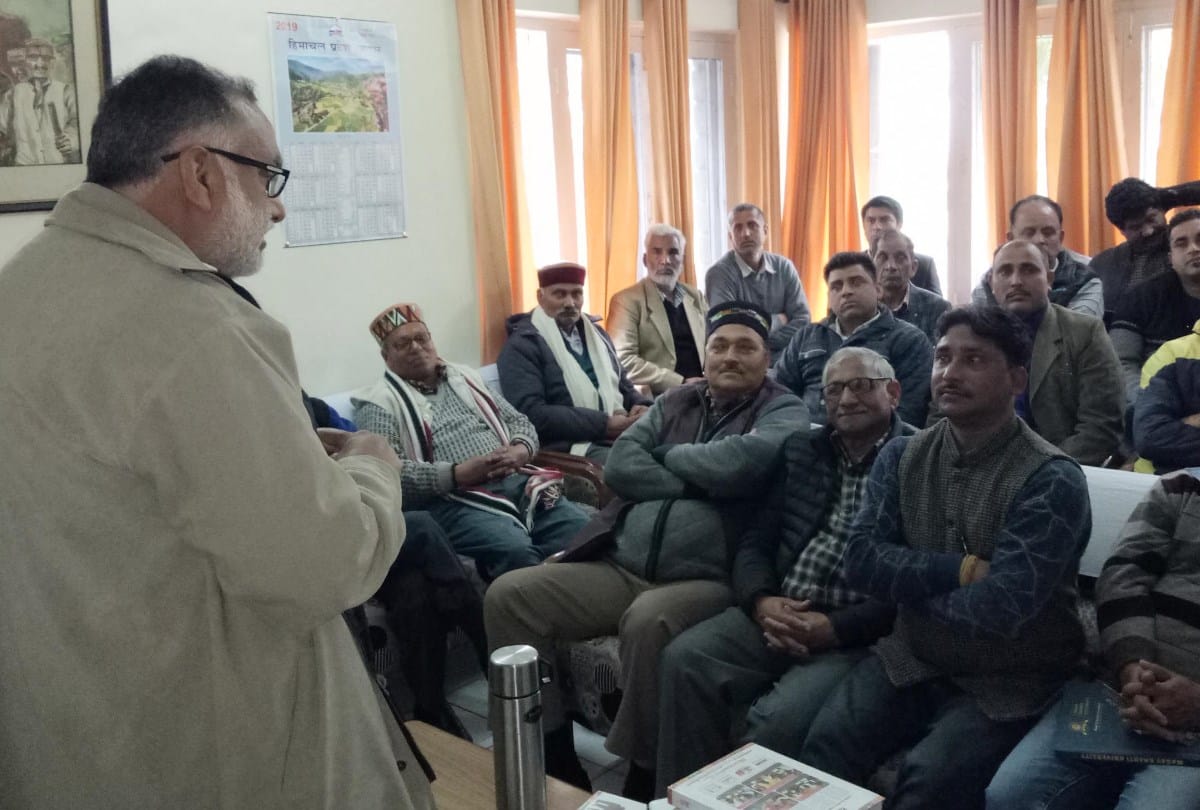 rajan sushant meeting with bjp party workers in hamirpur himachal pradesh