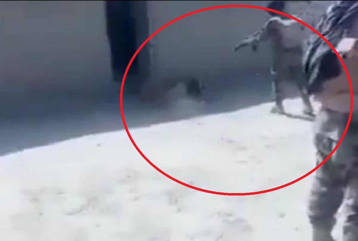 Pakistan Army kills unarmed Baloch civilian in balochistan video viral