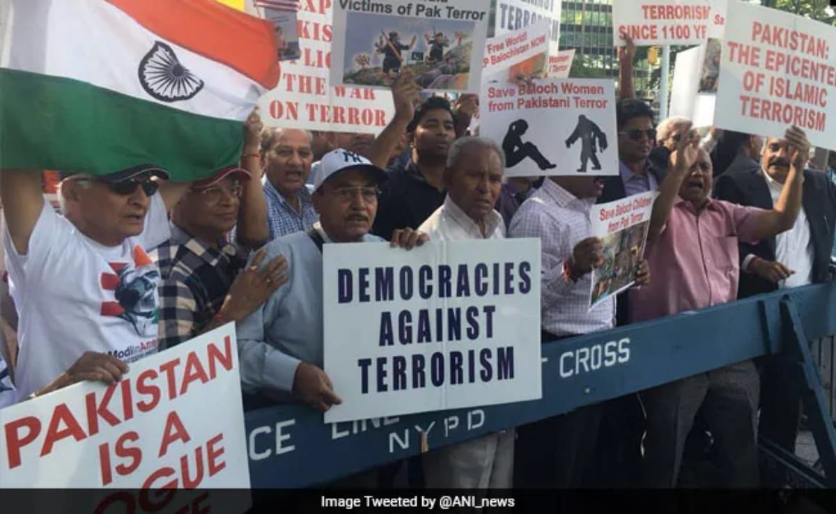 Pakistani baloch sindhi pashto groups gather in houston to seek help from Modi trump for Azadi