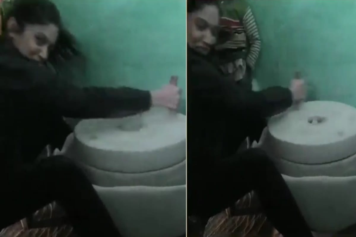 Actress bhumi and Taapasee demands for makka da saag on set of the movie saand ki aankh