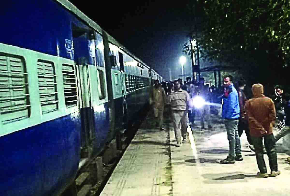 rumour of bomb in gwalior barauni express