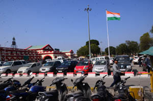 indian flag establish in jhansi station