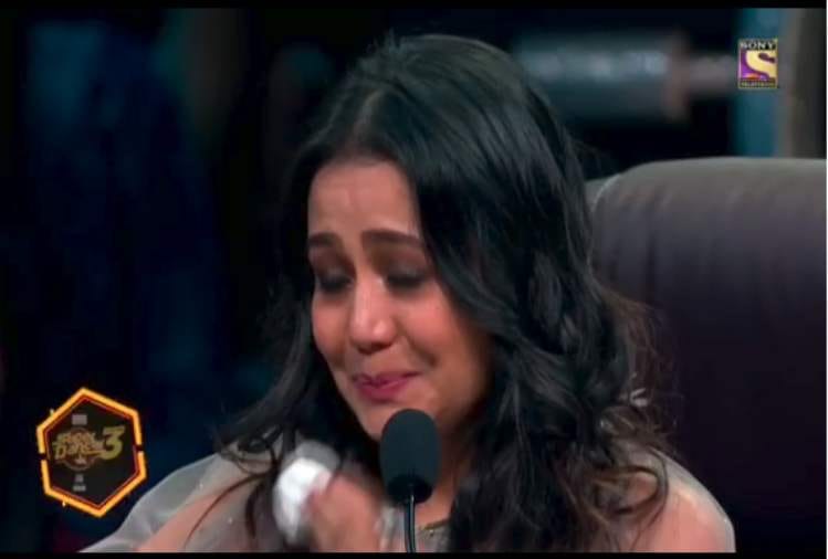 neha kakkar again break down to remember her ex boyfriend himansh kohli