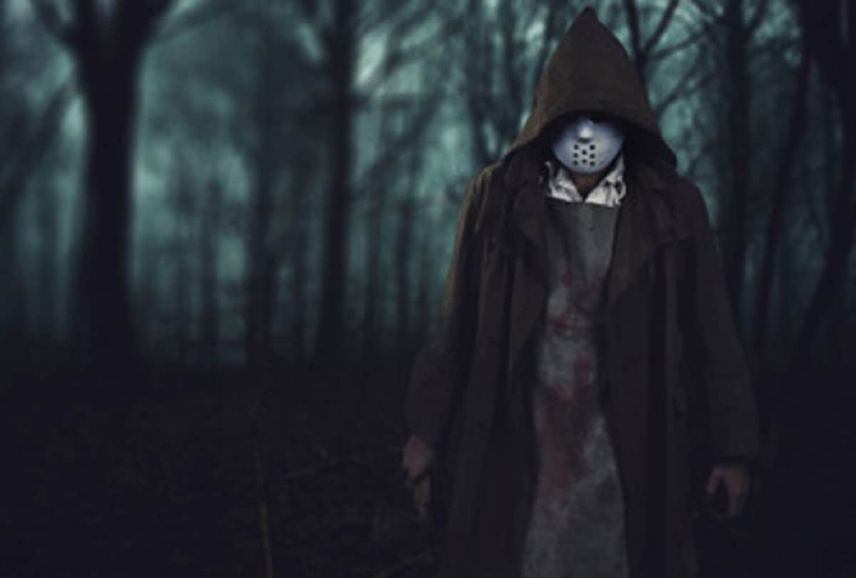 Elizabeth Short also known as Black Dahlia unsolved murder mystery