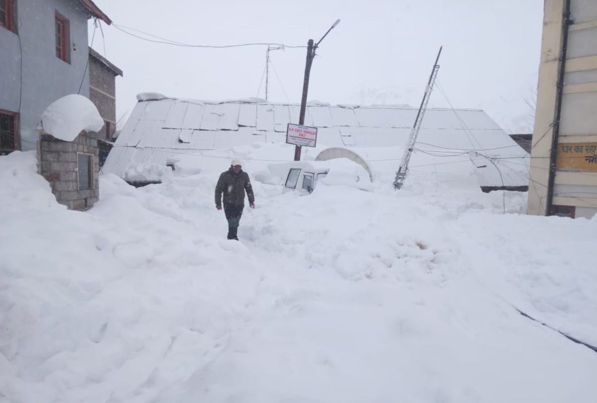 fresh snowfall recorded in high hills of himachal today