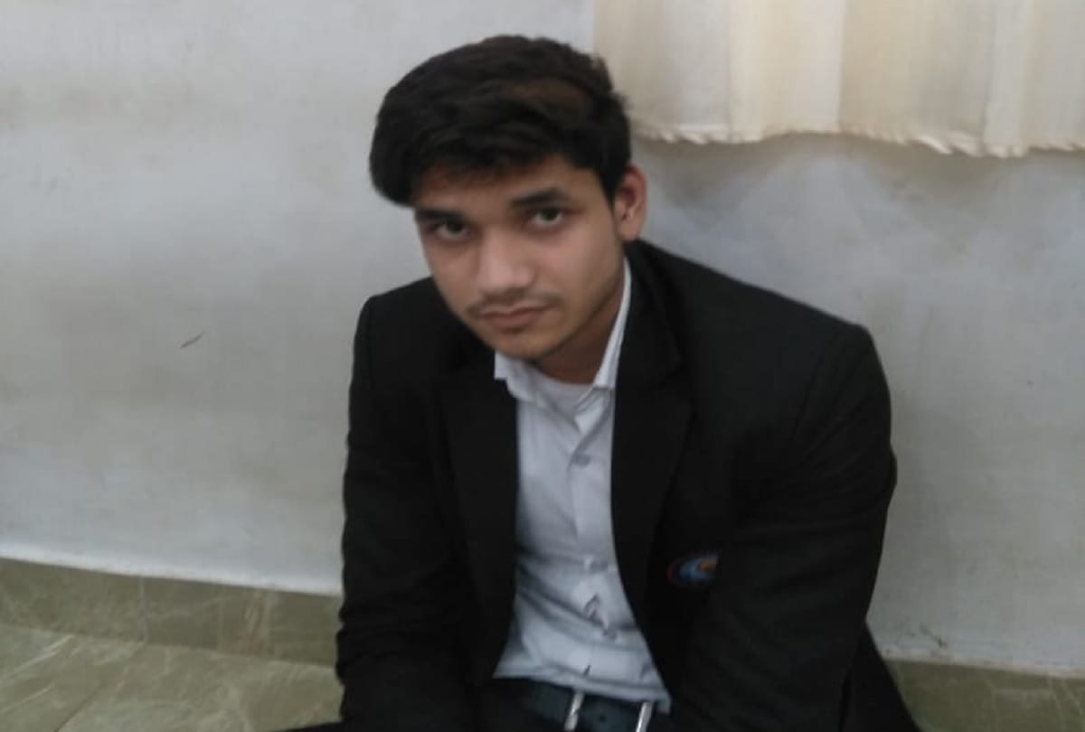 student arrested after slogans pakistan zindabad in Moradabad