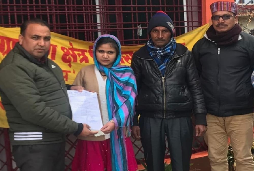 Girl printed message on her wedding card against liquor cocktail party