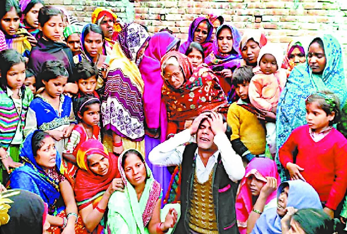 a child died after got hit by a stick in barabanki