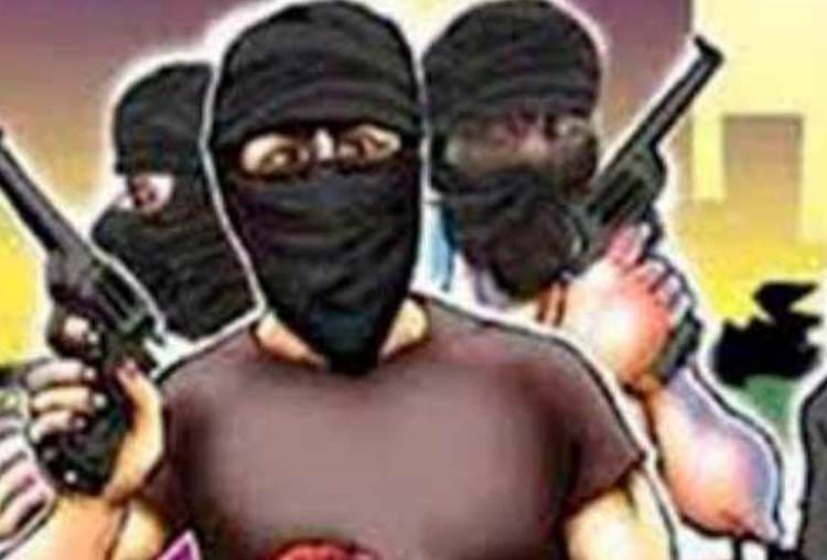 robbery in a house of barabanki