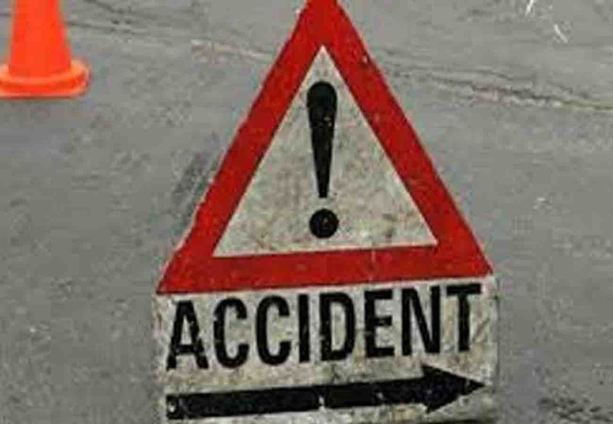 road accident in hardoi, two people died