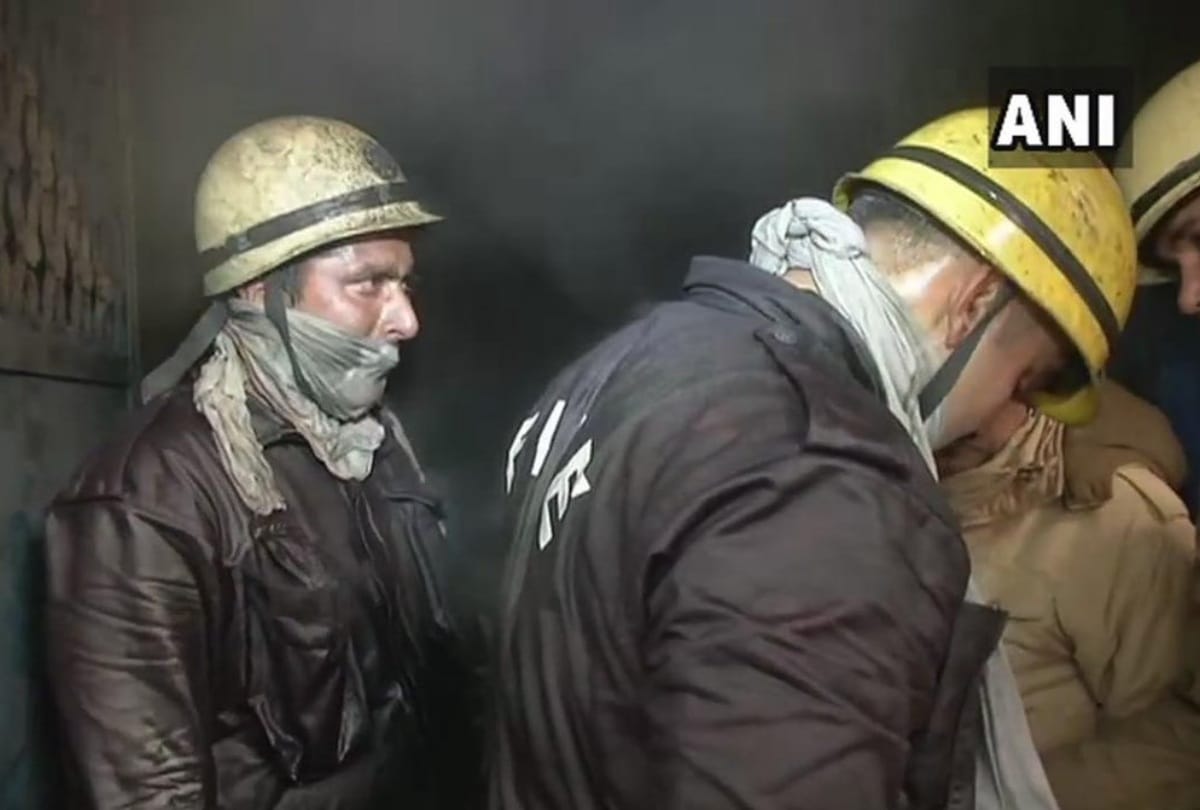 delhi fire breaks out in shoe factory of narela see photos