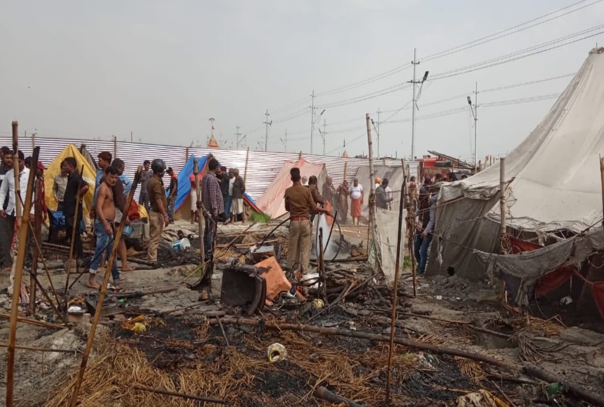 Kumbh Mela 2019: Fire broke out in sector 5 kalpwasi camp