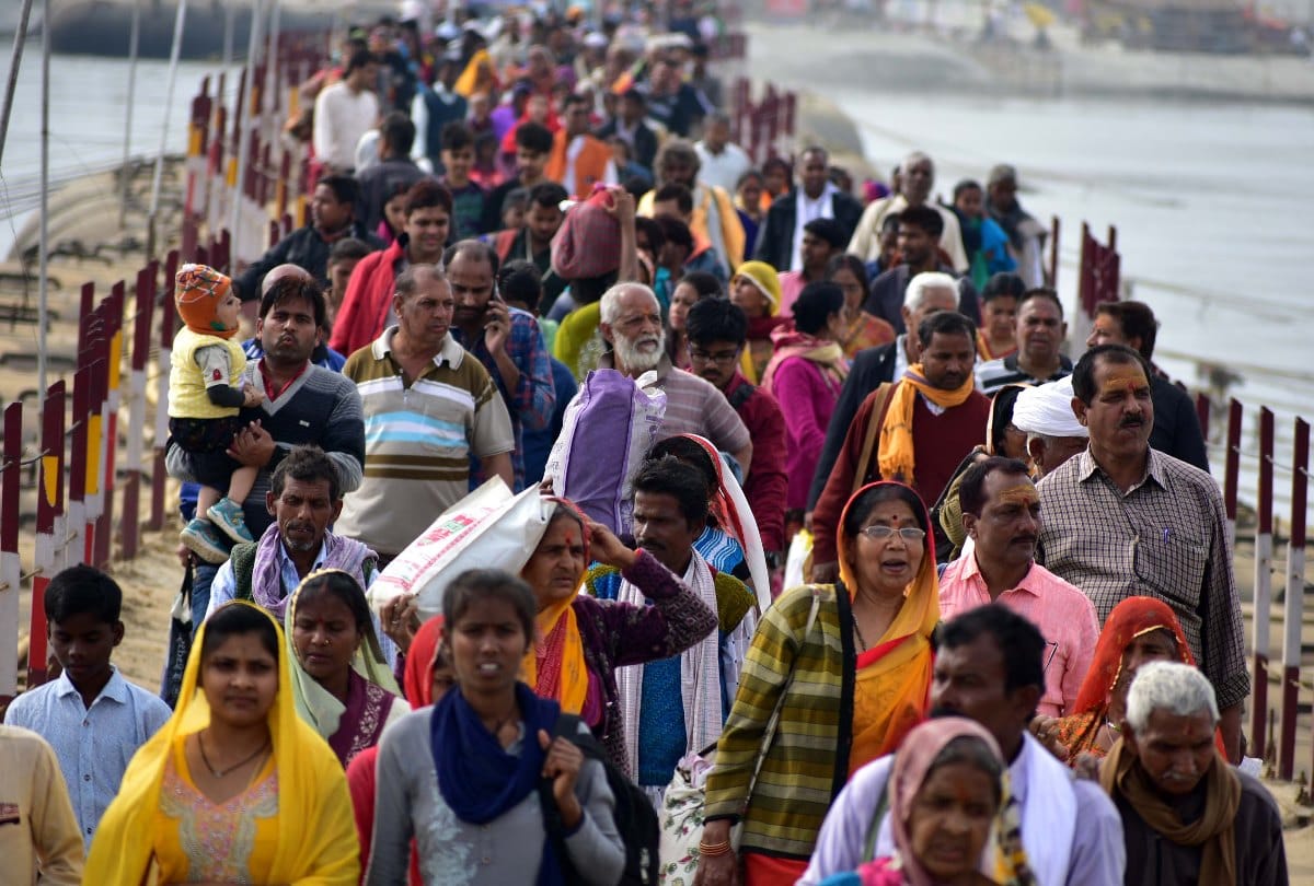 Kumbh 2019: Maghi Purnima Snan Parv estimated to be a dip of 1.60 million people