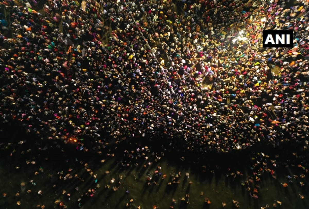 kumbh 2019: 1.25 crore devotees take holi dip in sangam on maghi purnima snan