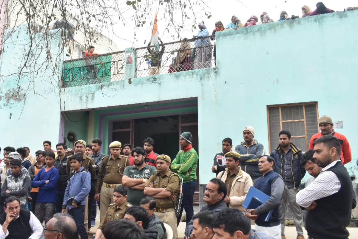 #Pulwama encounter, Many young people of martyr Ajay's village are dreaming of going to the army