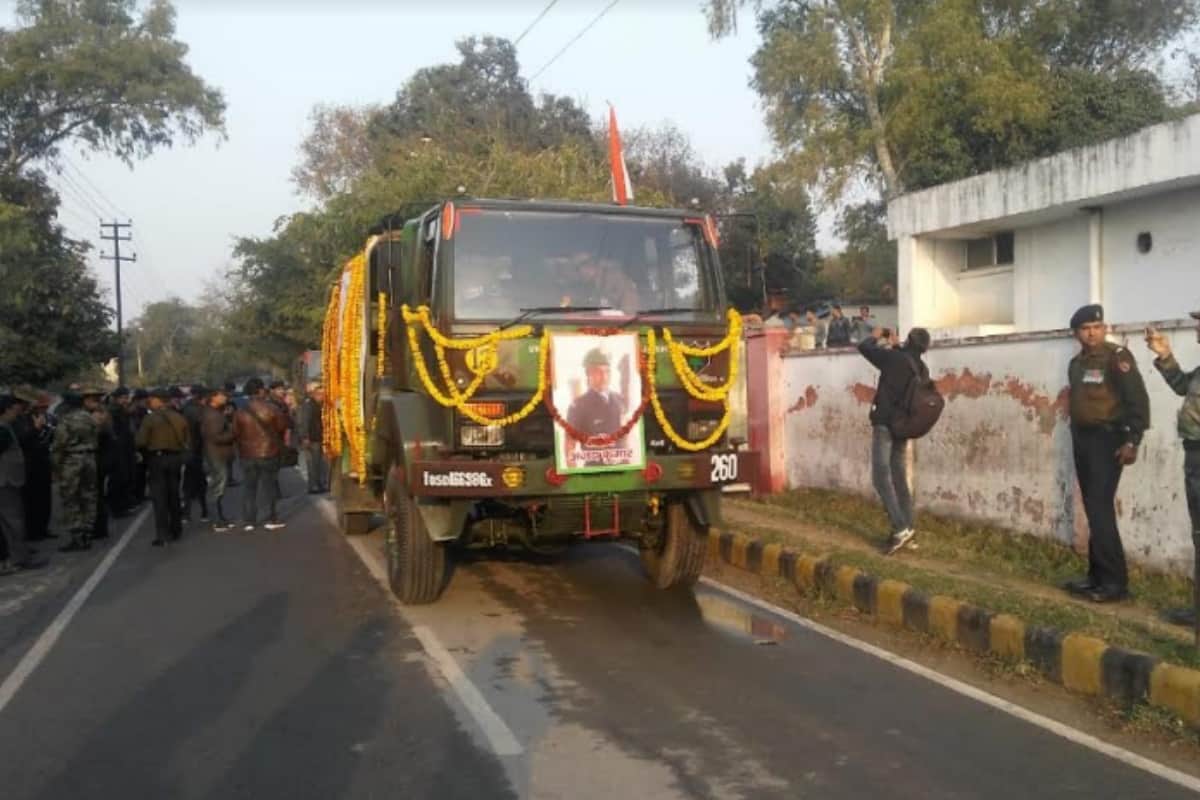 #Pulwama encounter Martyr Ajay kumar meerut killed many terrorist, was a sharp sniper of indian army