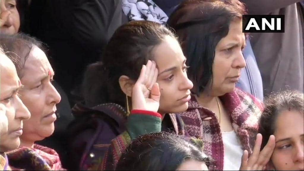 Pulwama Encounter dehradun martyr vibhuti wife is very brave