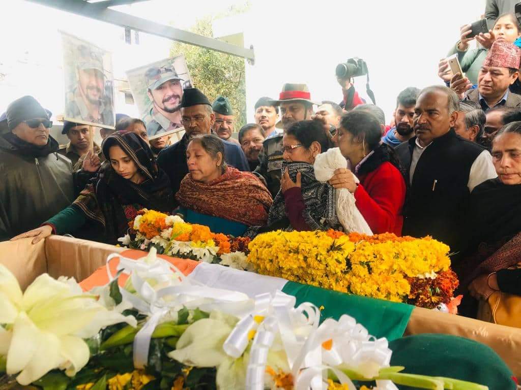 Pulwama Encounter martyr vibhuti dhondiyal wife nikita become officer in indian army