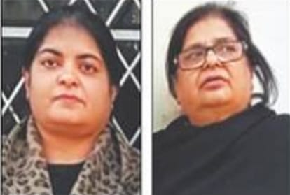 Thug Mother and daughter sells single house to five people in Delhi