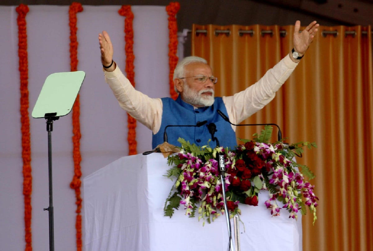 pm narendra modi on one day visit to amethi