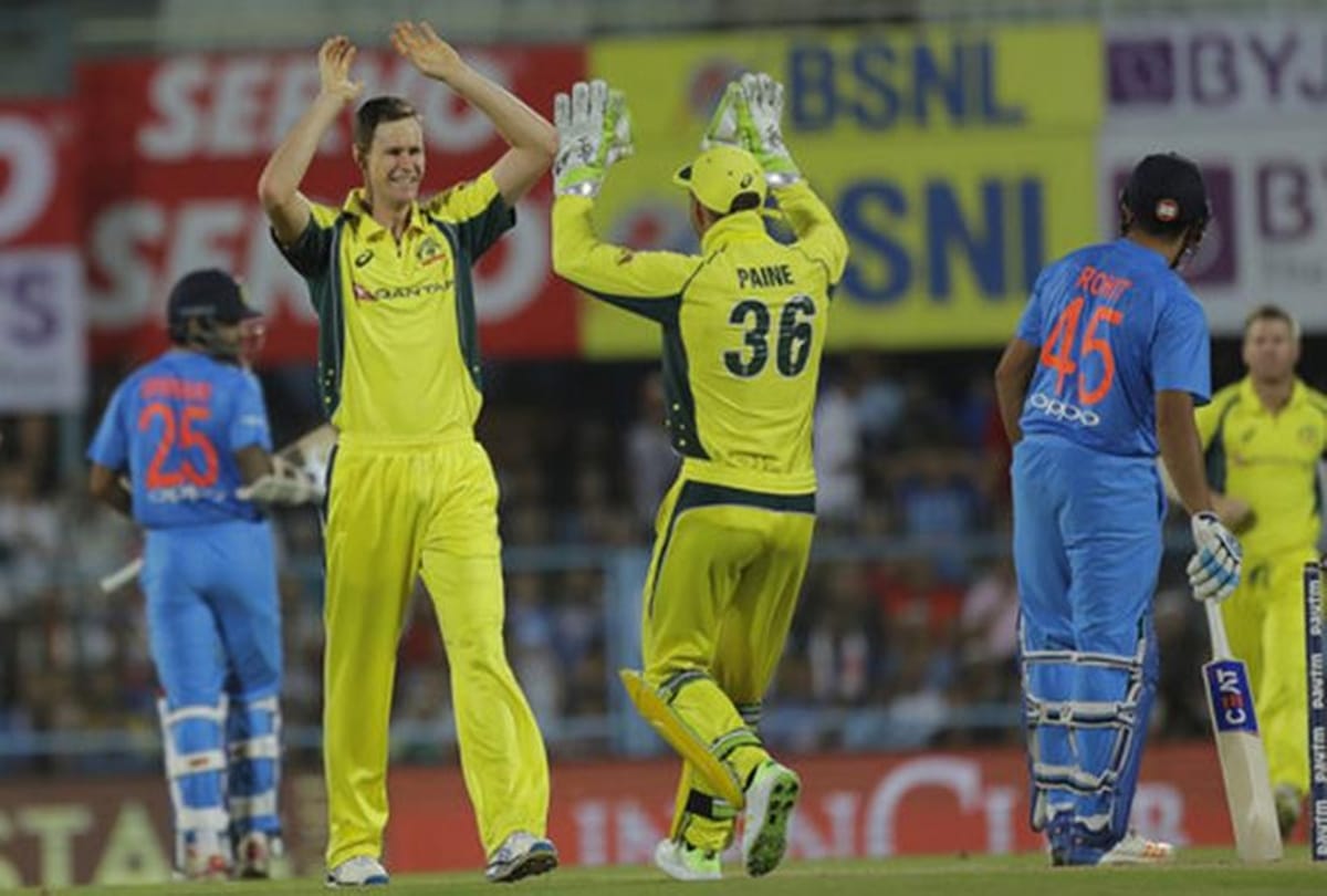 INDvAUS: Australia starts mind game before Indian tour, Virat Kohli targets Matthew Hayden