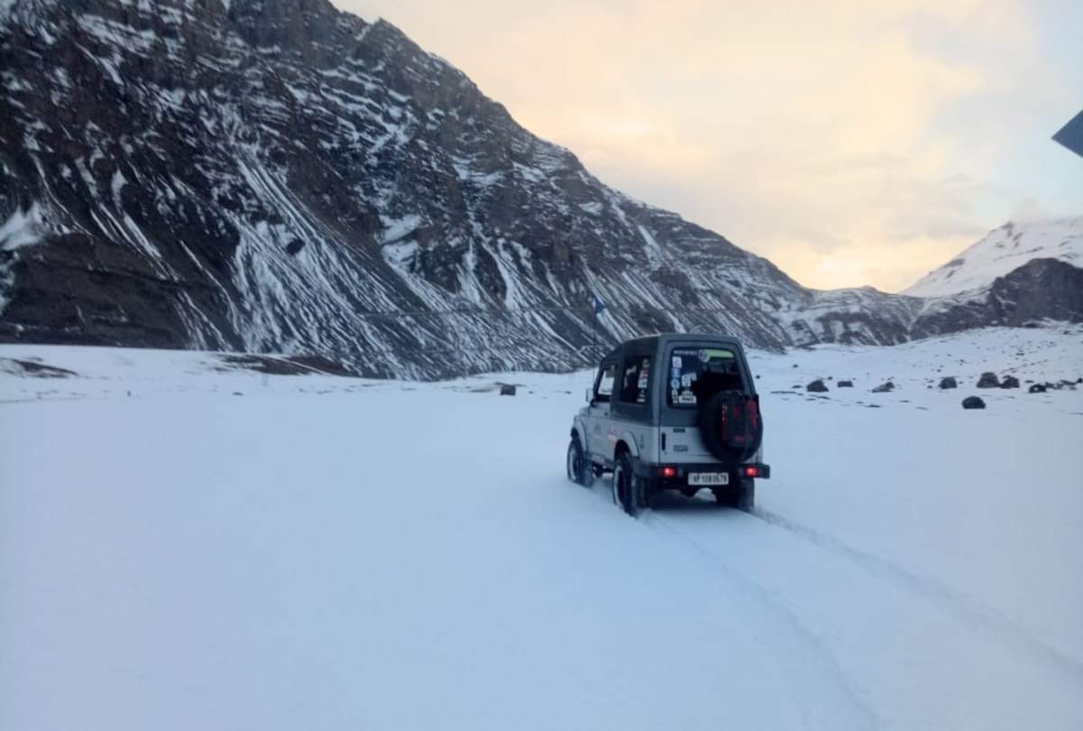 Mountain Gate Winter Expedition Rally in minus 20 degrees temperature in himachal