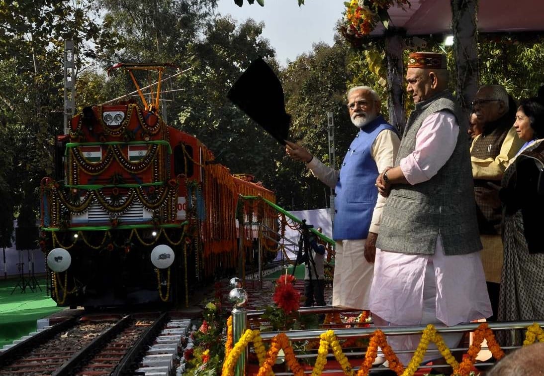 PM narendra Modi inaugurated 3382 crores project in varanasi