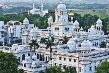 KGMU VC will be present in front of SC ST commission in reservation case.