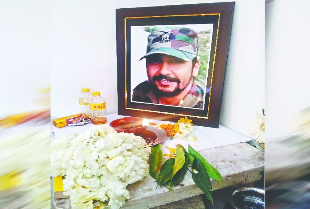 Gallantry Award Shaurya Chakra 2021: Martyr Major Vibhuti Shankar Dhoundiyal Bravery Story