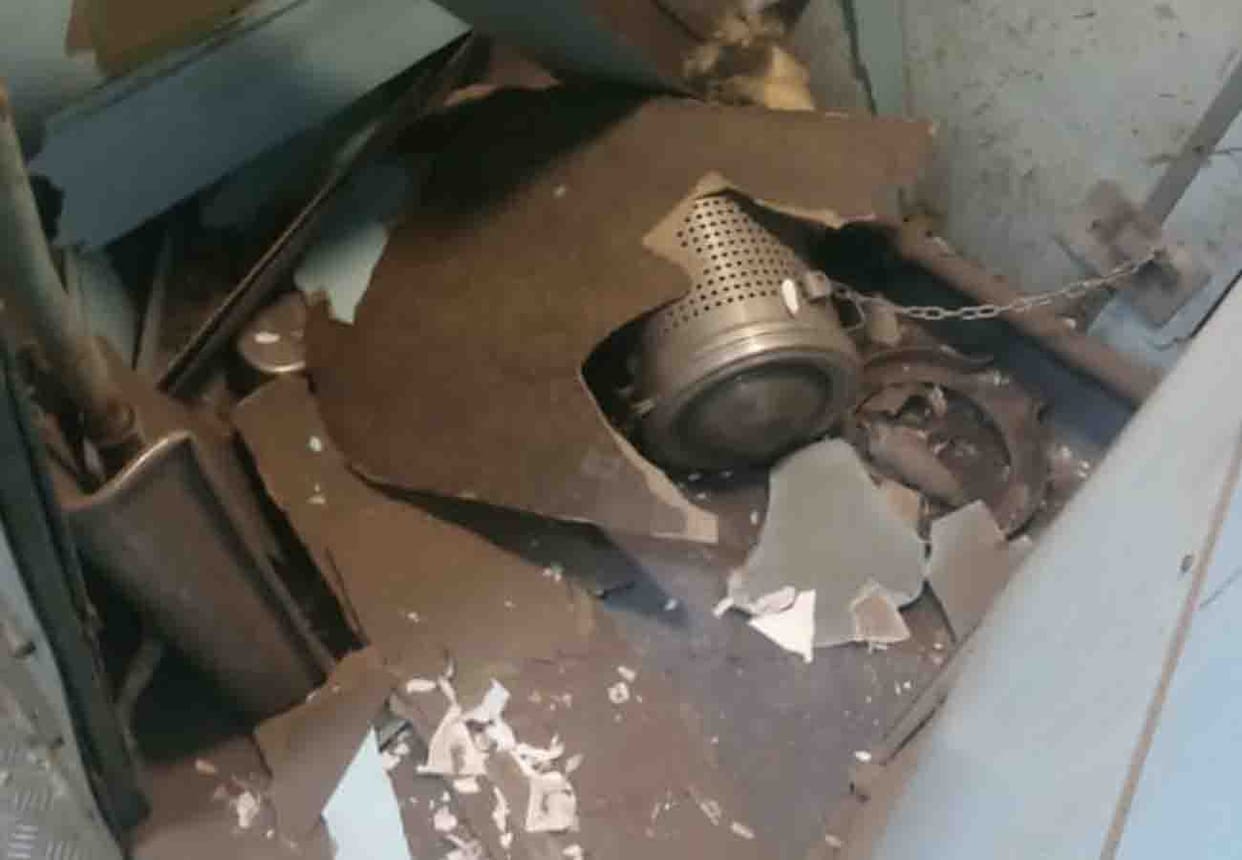 blast in kalindi express at shivrajpur railway station kanpur