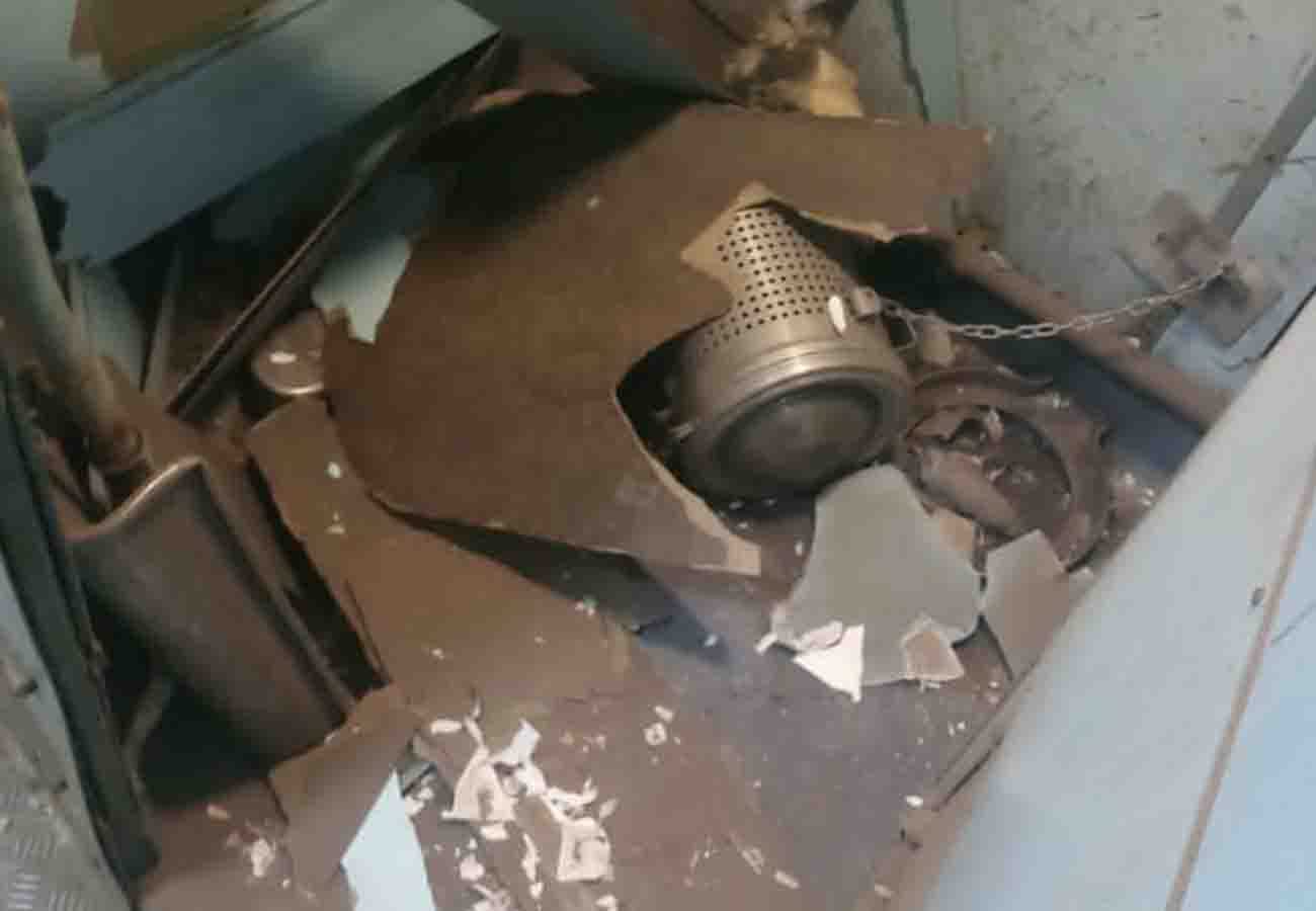 कालिंद्री एक्सप्रेस के शौचालय में धमाका