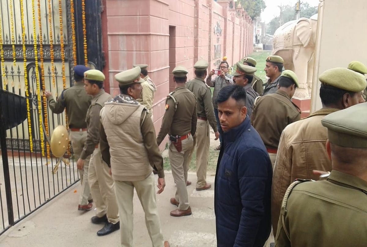 Ex Minister charged for sexual harassment by women in Firozabad police raid