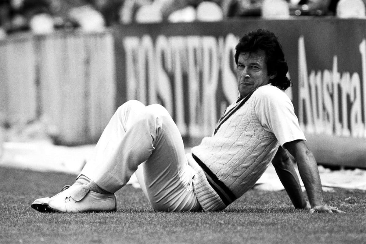 these 5 state cricket association removes pak cricketers photos from stadium