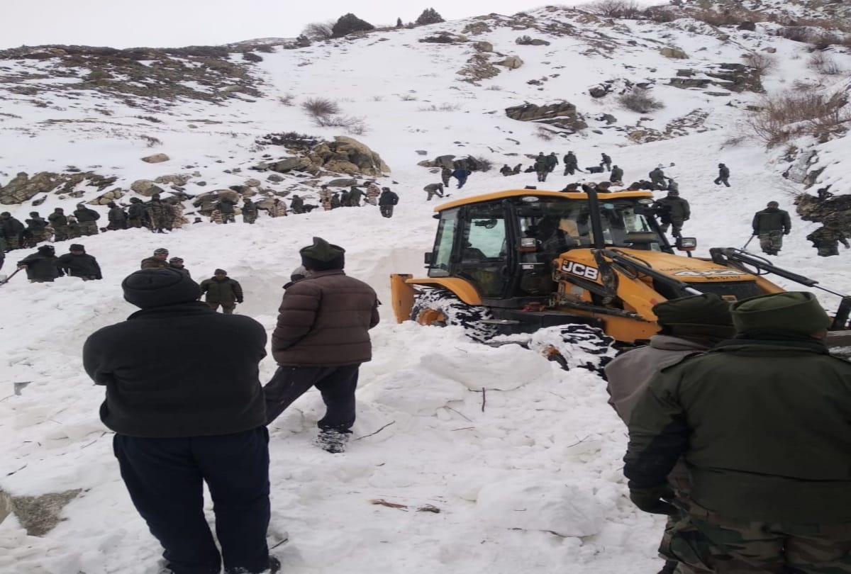 Number of Himachal soldiers buried in avalanche reached four in kinnaur