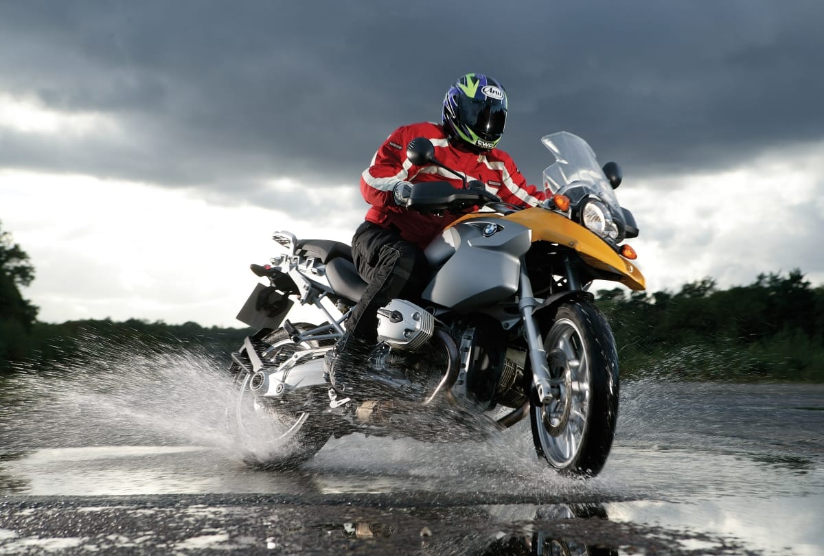 Here is the tips what should you do while riding a bike in rain