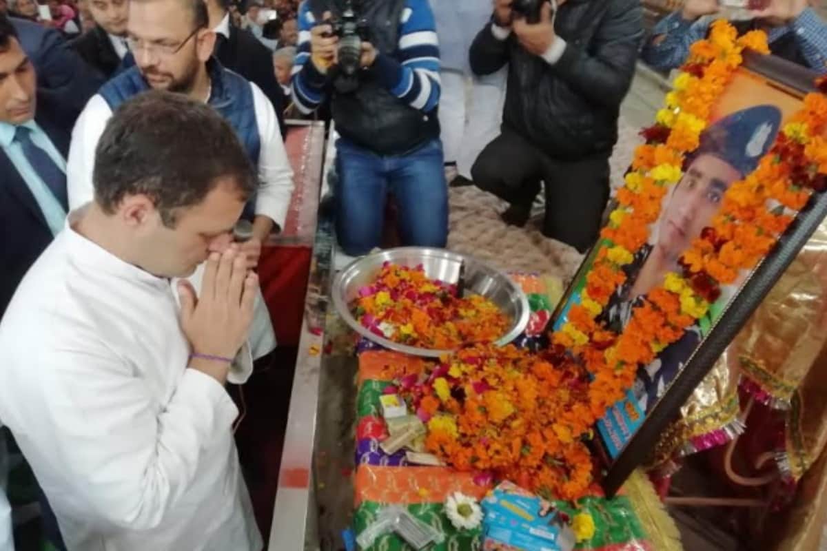 Rahul, Priyanka spoke emotionally to the families of the martyrs in shamli up