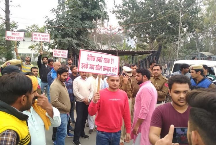 Pulwama Terror Attack, Public Try to Stop Delhi Lahore Bus Sada-E-Sarhad, Clash with Police