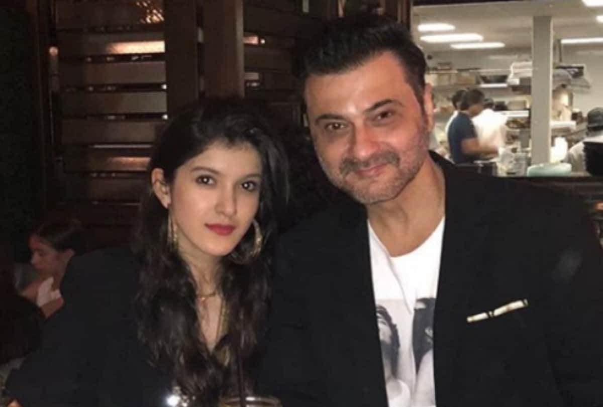 6 bollywood actors and their daughters are ready to debut in bollywood