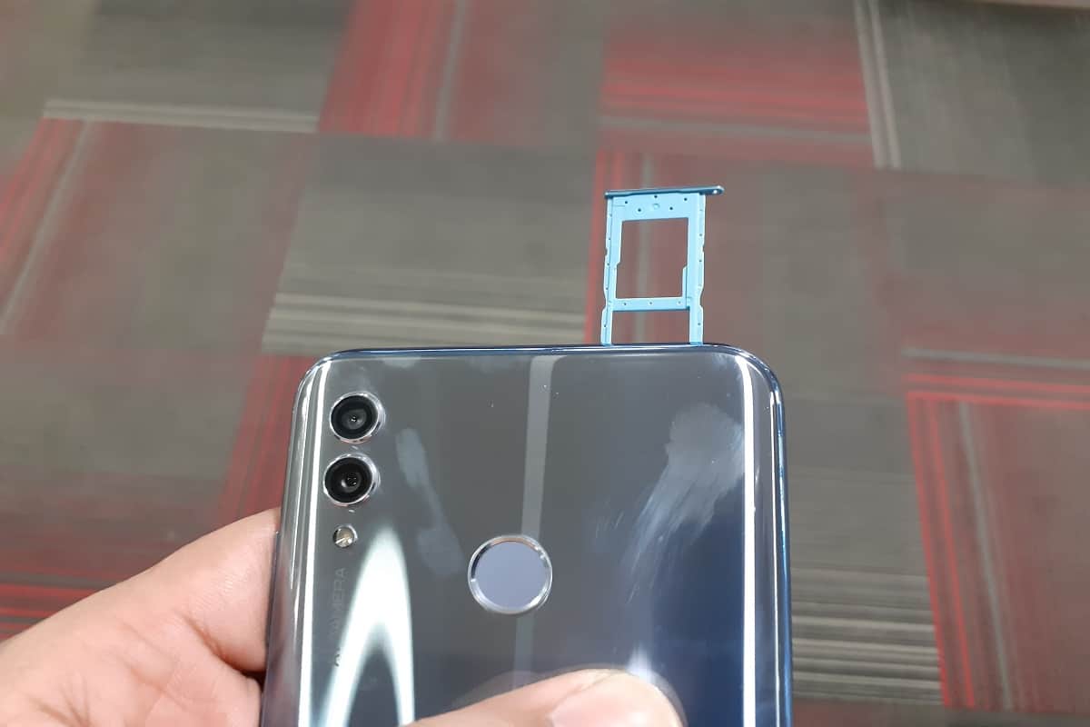 HONOR 10 Lite Review in Hindi
