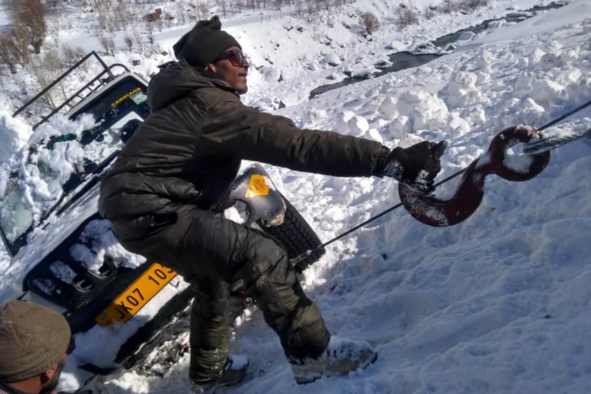 West UP trooper showing gallantry on border, always on top in indian army search operation